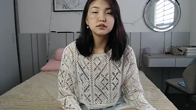 Maiaxoxo online show from 04/29/26, 12:16