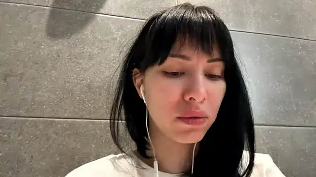 Snapshot of LuisaAlconcel chatting on 05/07/26, 11:26 LuisaAlconcel online show from 05/07/26, 11:26