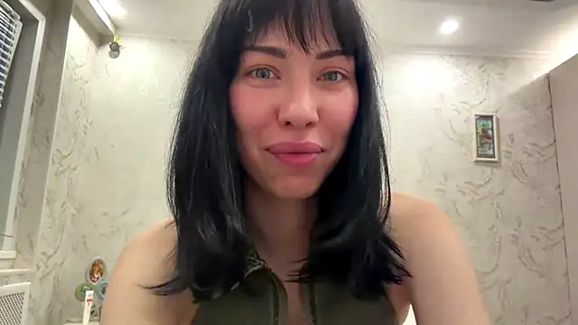 Snapshot of LuisaAlconcel chatting on 05/20/26, 06:03 LuisaAlconcel online show from 05/20/26, 06:03