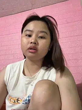 NhungNhun789 online show from 04/17/26, 07:44