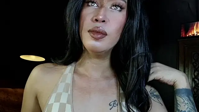 Snapshot of prettybushy chatting on 05/30/26, 05:15 prettybushy online show from 05/30/26, 05:15