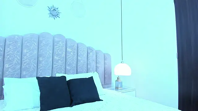 Snapshot of Channel_sofia chatting on 06/26/26, 12:04 Channel sofia online show from 06/26/26, 12:04