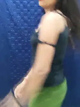 Snapshot of Kamini_rani chatting on 05/09/26, 04:34 Kamini rani online show from 05/09/26, 04:34