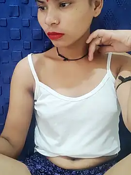 Snapshot of Kamini_rani chatting on 05/13/26, 03:26 Kamini rani online show from 05/13/26, 03:26