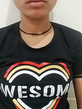 Snapshot of Kamini_rani chatting on 05/26/26, 12:45 Kamini rani online show from 05/26/26, 12:45