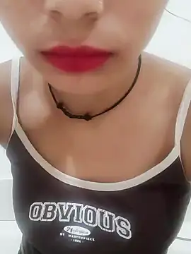 Snapshot of Kamini_rani chatting on 07/05/26, 05:20 Kamini rani online show from 07/05/26, 05:20