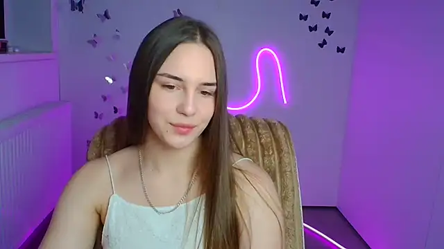 Snapshot of Kyara_ra chatting on 06/19/26, 05:23 Kyara ra online show from 06/19/26, 05:23