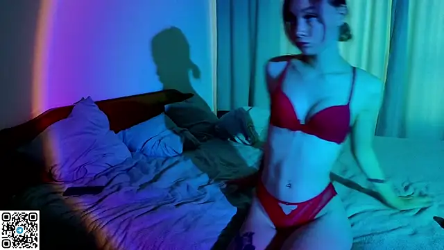 XoXoDuo  online show from 07/19/26, 12:53