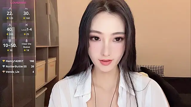 Snapshot of Xixi-mm chatting on 06/25/26, 01:48 Xixi-mm online show from 06/25/26, 01:48
