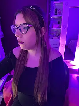 AliceMtz online show from 06/16/26, 11:51