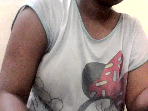 Naughty baddie099 online show from 04/25/26, 12:19