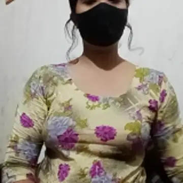 Snapshot of Roshni_77 chatting on 05/23/26, 08:35 Roshni 77 online show from 05/23/26, 08:35