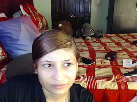 AnnieLorin online show from 04/29/26, 04:44