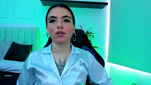 Snapshot of isabella_hv chatting on 06/27/26, 05:29 isabella hv online show from 06/27/26, 05:29