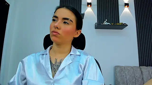 Snapshot of isabella_hv chatting on 07/13/26, 08:33 isabella hv online show from 07/13/26, 08:33