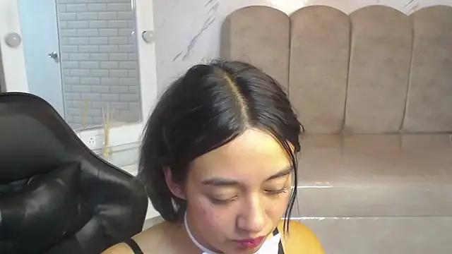 Little Samy v online show from 05/10/26, 01:33