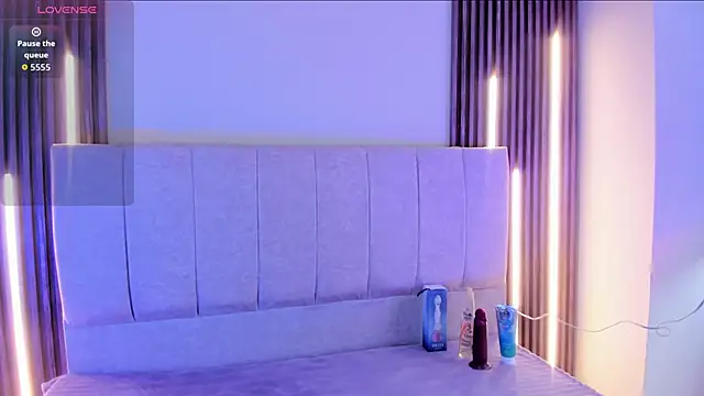 Mishell 22  online show from 04/19/26, 07:27