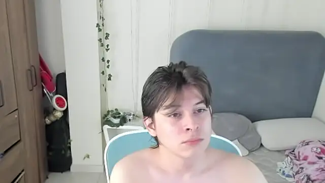 Snapshot of Felixzyn chatting on 07/25/26, 07:11 Felixzyn online show from 07/25/26, 07:11