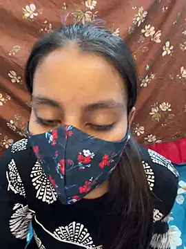 CuteHaseena online show from 04/28/26, 08:19