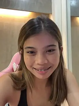 Snapshot of sweety_katexx chatting on 06/13/26, 02:15 sweety katexx online show from 06/13/26, 02:15