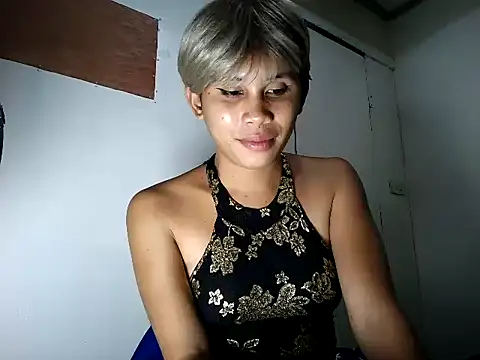 Snapshot of Angelalove25 chatting on 04/24/26, 03:36 Angelalove25 online show from 04/24/26, 03:36