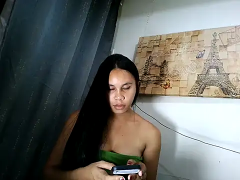 Snapshot of Angelalove25 chatting on 05/15/26, 04:14 Angelalove25 online show from 05/15/26, 04:14