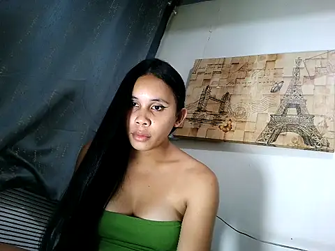 Snapshot of Angelalove25 chatting on 05/18/26, 12:55 Angelalove25 online show from 05/18/26, 12:55