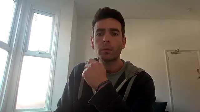 Snapshot of frenchbdmaninlondon chatting on 04/30/26, 01:06 frenchbdmaninlondon online show from 04/30/26, 01:06