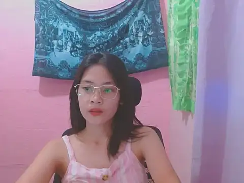 Sweetsexylady19 online show from 08/08/26, 06:37
