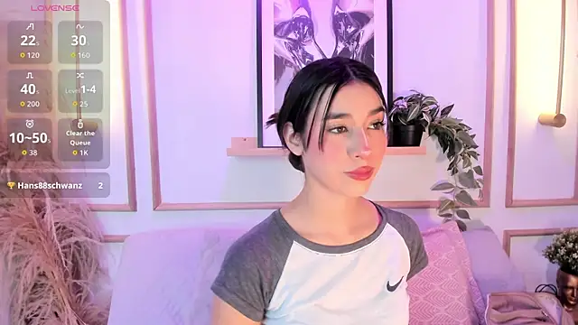 Nanami  online show from 05/13/26, 01:08