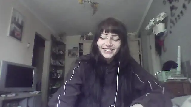 Snapshot of ChargedReign chatting on 06/02/26, 11:45 ChargedReign online show from 06/02/26, 11:45