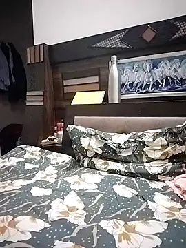 rahul02sharma05 online show from 04/23/26, 02:52