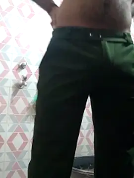 Snapshot of anup_dick chatting on 06/18/26, 09:09 anup dick online show from 06/18/26, 09:09