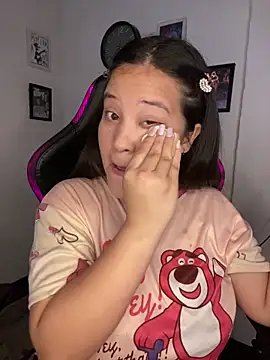 Snapshot of Rinhimari chatting on 05/08/26, 06:35 Rinhimari online show from 05/08/26, 06:35