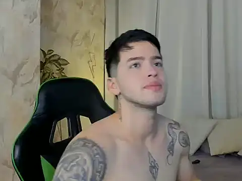 RONNY COLTON online show from 05/03/26, 11:22