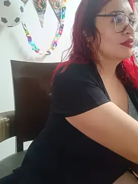 Snapshot of Amaranta-Luque chatting on 06/24/26, 07:35 Amaranta-Luque online show from 06/24/26, 07:35