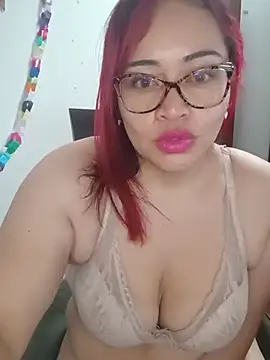 Snapshot of Amaranta-Luque chatting on 07/04/26, 08:26 Amaranta-Luque online show from 07/04/26, 08:26