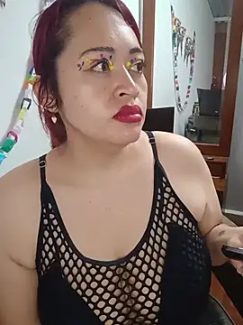 Snapshot of Amaranta-Luque chatting on 07/07/26, 04:11 Amaranta-Luque online show from 07/07/26, 04:11