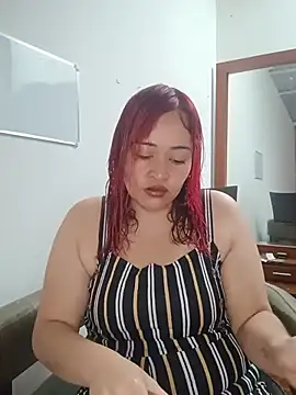 Snapshot of Amaranta-Luque chatting on 07/30/26, 03:55 Amaranta-Luque online show from 07/30/26, 03:55