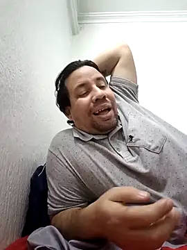 kinmax0 online show from 04/19/26, 07:18