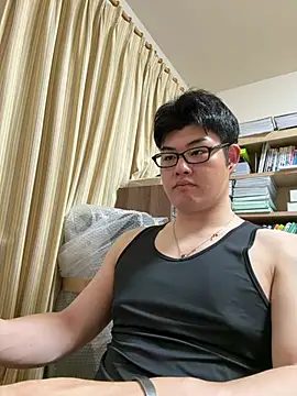 Snapshot of shun_201 chatting on 05/03/26, 03:40 shun 201 online show from 05/03/26, 03:40