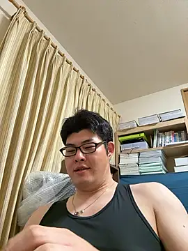 Snapshot of shun_201 chatting on 05/07/26, 01:16 shun 201 online show from 05/07/26, 01:16