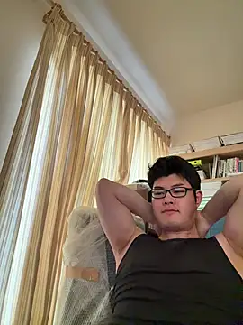 Snapshot of shun_201 chatting on 05/14/26, 03:24 shun 201 online show from 05/14/26, 03:24