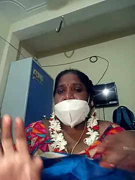 Snapshot of swetha10 chatting on 07/16/26, 03:18 swetha10 online show from 07/16/26, 03:18