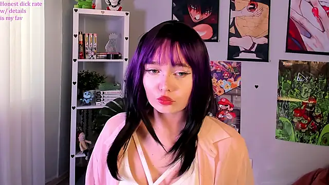 Tomie Kawakami online show from 04/22/26, 06:49