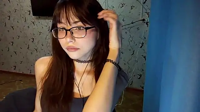 Snapshot of DelicaBrome chatting on 05/30/26, 11:40 DelicaBrome online show from 05/30/26, 11:40