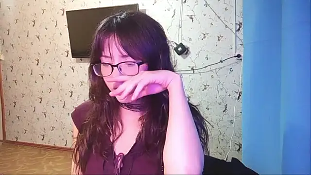 Snapshot of DelicaBrome chatting on 06/18/26, 11:25 DelicaBrome online show from 06/18/26, 11:25
