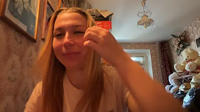 MandyVandy online show from 04/21/26, 04:41