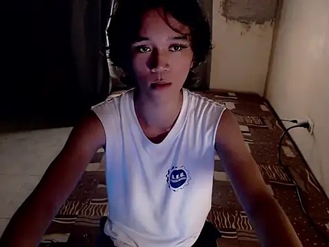 urnaughty paul online show from 05/20/26, 02:45