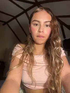 MaelyClaire online show from 04/21/26, 02:51